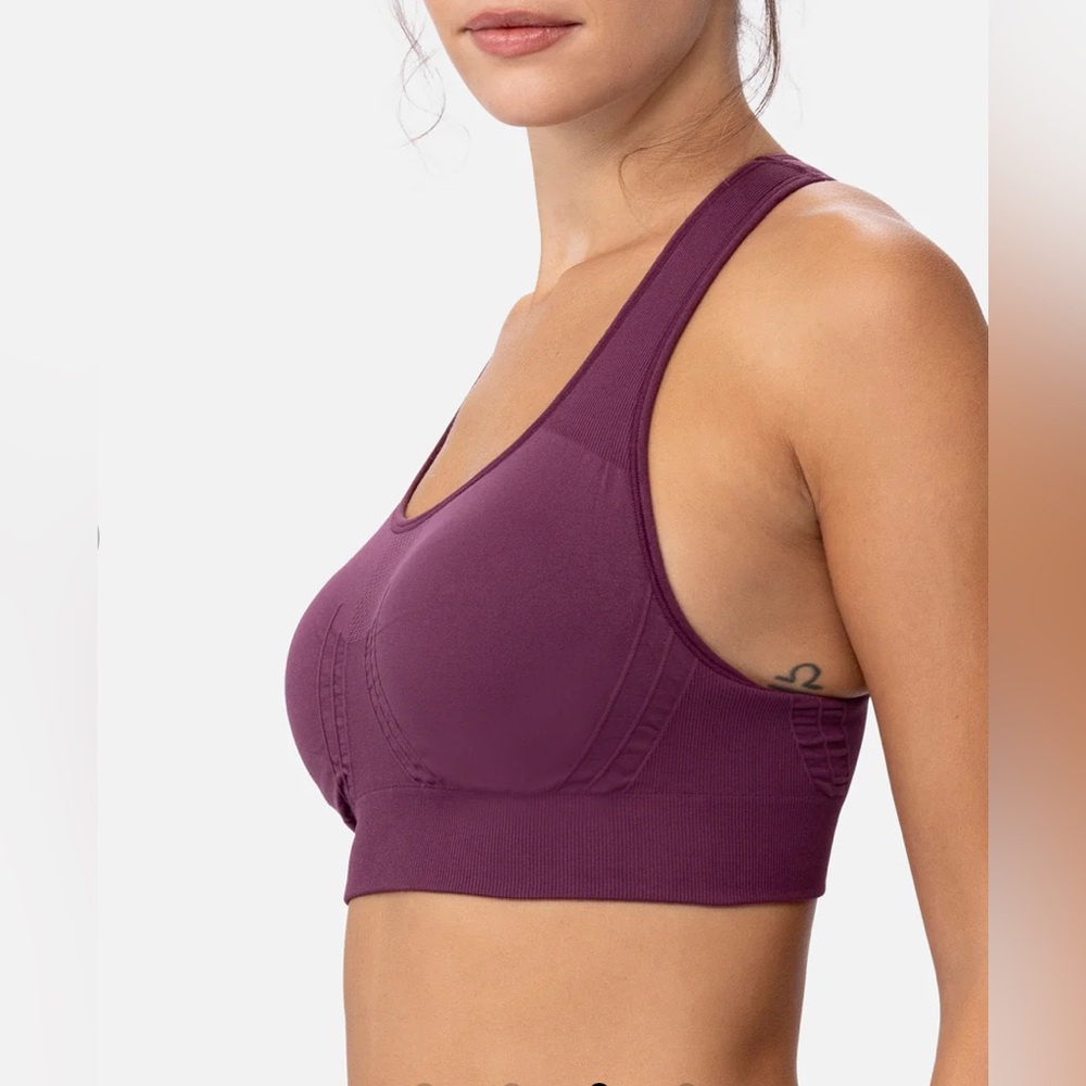 Underoutfit Women's Prune color Sports Bra